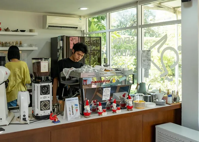 Seven Rabbit House * 방콕