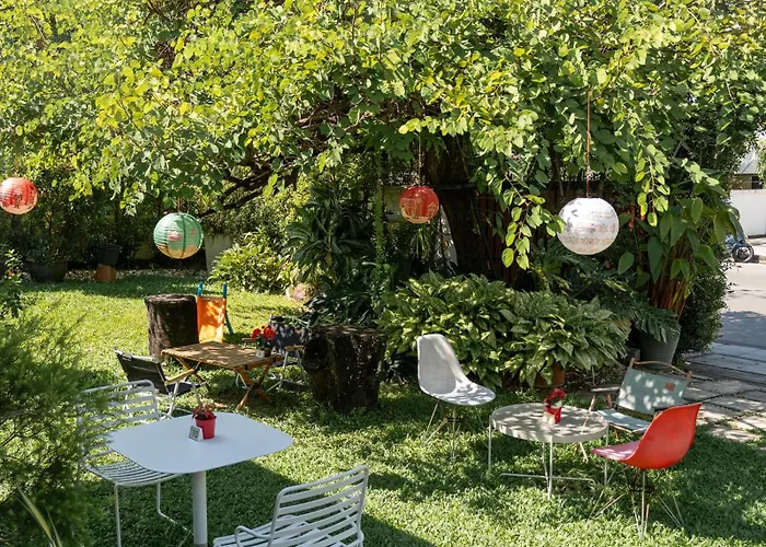 Seven Rabbit House *